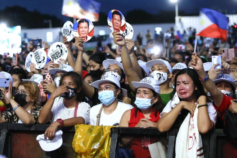 'Duterte most popular post-EDSA president' | The Manila Times