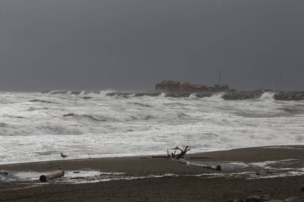 Alaska braces for floods, power outages as huge storm nears