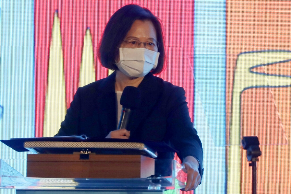 DEFIANT DELIVERY Taiwan’s leader Tsai Ing-wen delivers a speech during the 11th Global Assembly of World Movement for Democracy in the capital Taipei on Tuesday, Oct. 25, 2022. AP PHOTO