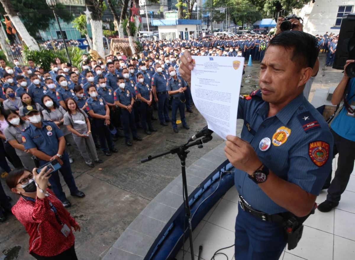 'I Resign' | The Manila Times