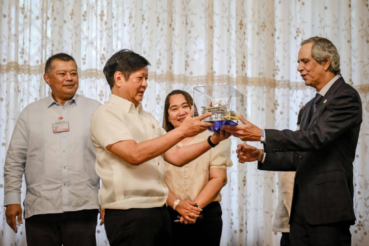 Marcos signs renewal agreement on Malampaya contract | The Manila Times