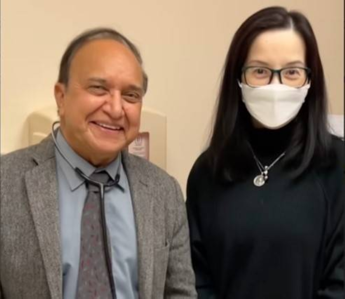 Kris Aquino with Dr. Sudhir Gupta, a specialist in Allergy and Immunology. SCREENSHOT PHOTOS INSTAGRAM/KRIS AQUINO