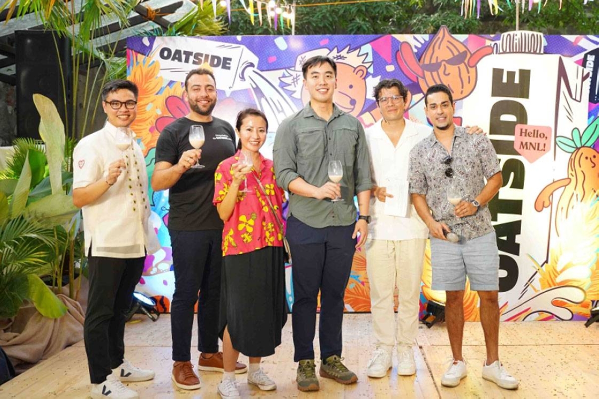 Leading the launch of the oat milk brand in the Philippines are (from left) Country Lead for Philippines Mario Dagdag, Commercial Director Gabriel Melo, Marketing Director Cindy Lin, Lim, Heussaff and Sam YG.