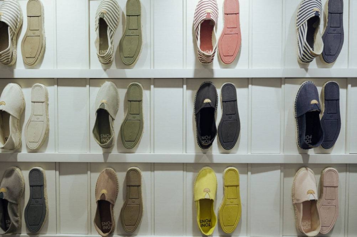 The Spanish footwear brand launched its Philippine flagship store at SM Megamall.