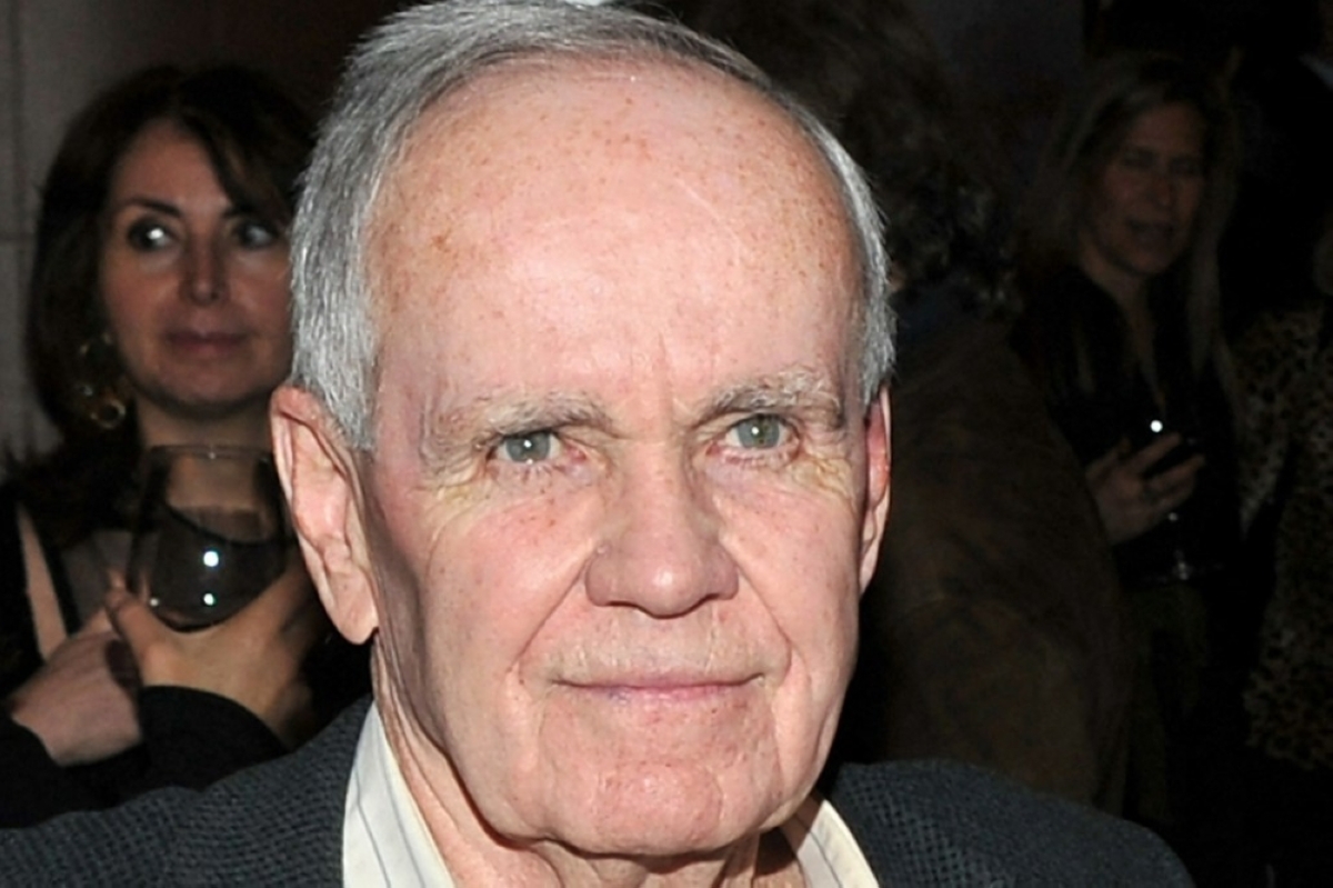 'The Road' author Cormac McCarthy dies at 89 - Vimarsana News