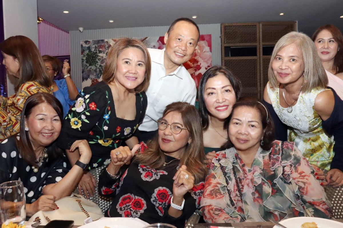 Cecil Razon, Myrna Guasa Abell Zhang, Chay Pagdilao, Lulu Boon, Star Dimaculangan, Bernee Lee Carol Uy and Malou Noble