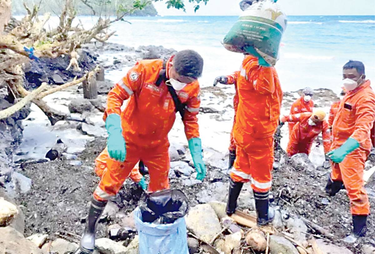 Mindoro oil spill recovery 'completed' – PH Coast Guard - Vimarsana News
