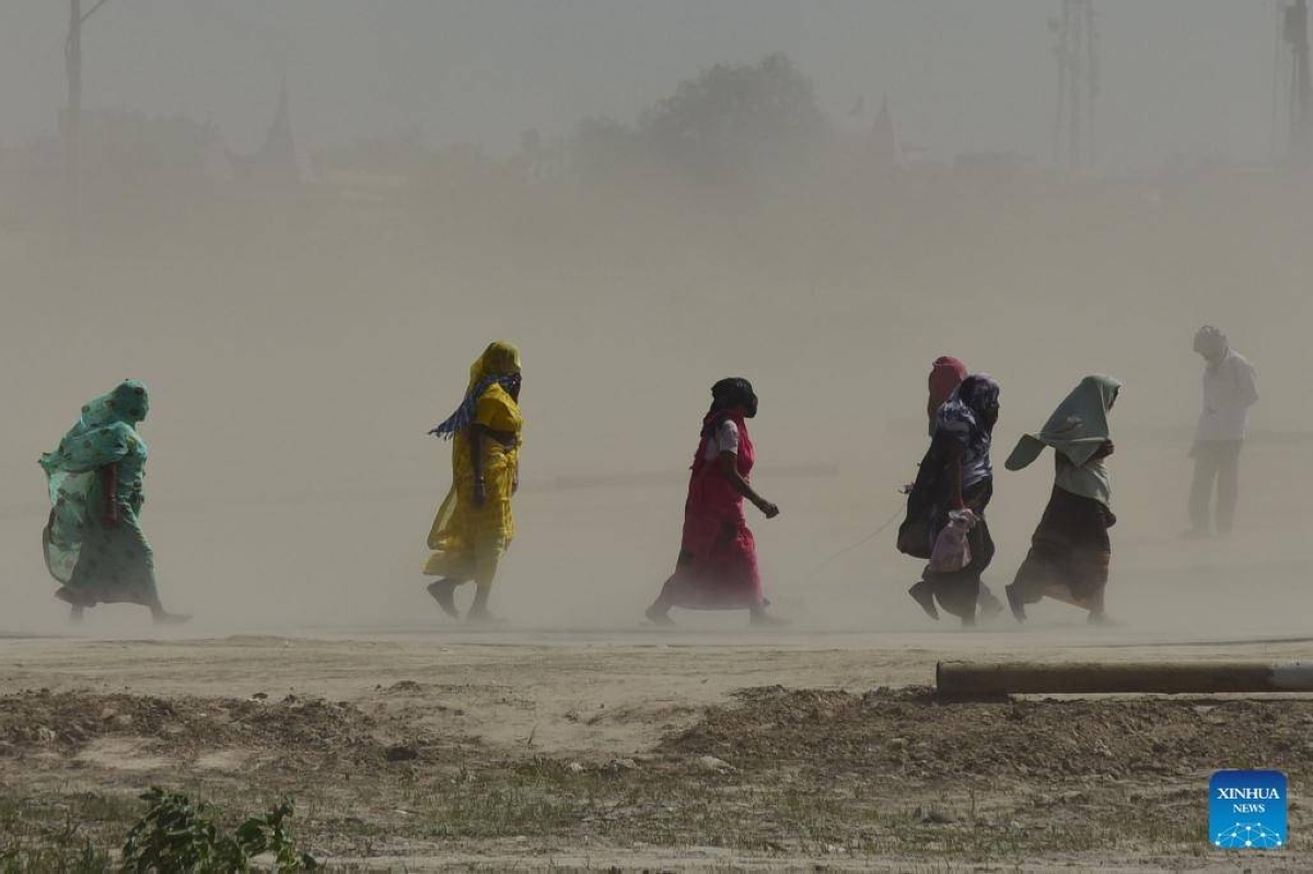 Uttar Pradesh heat wave leaves 34 dead | The Manila Times - Vimarsana News