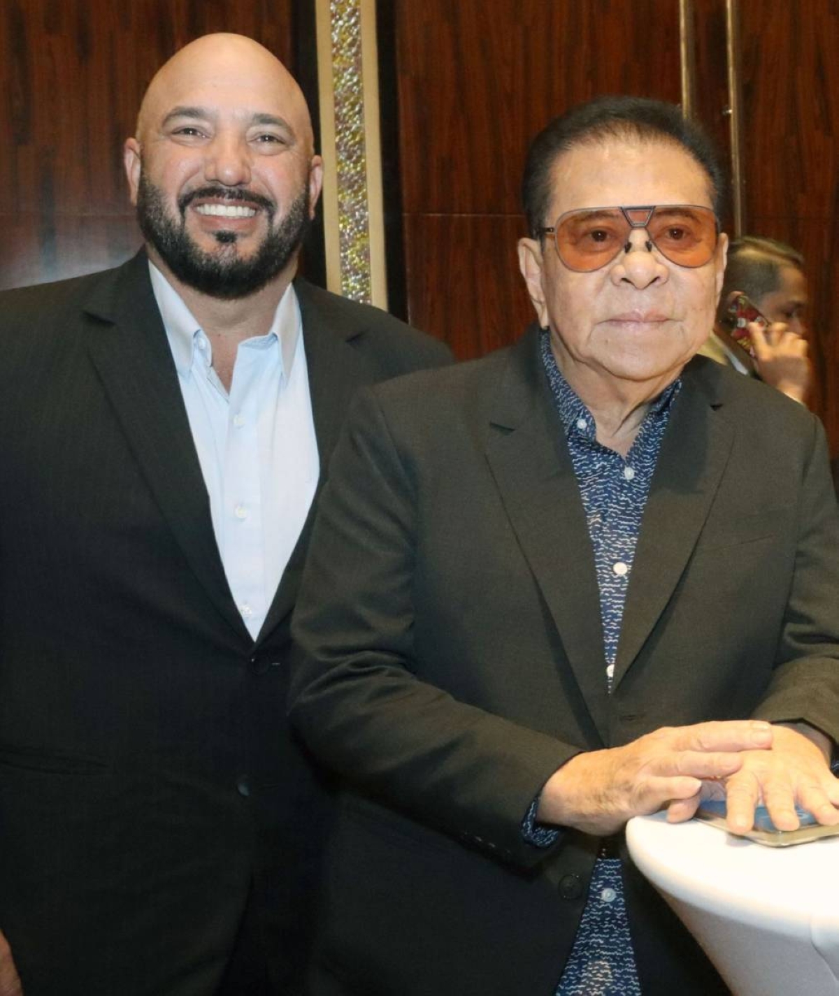 Ricardo Navalta and Mayor Chavit Singson