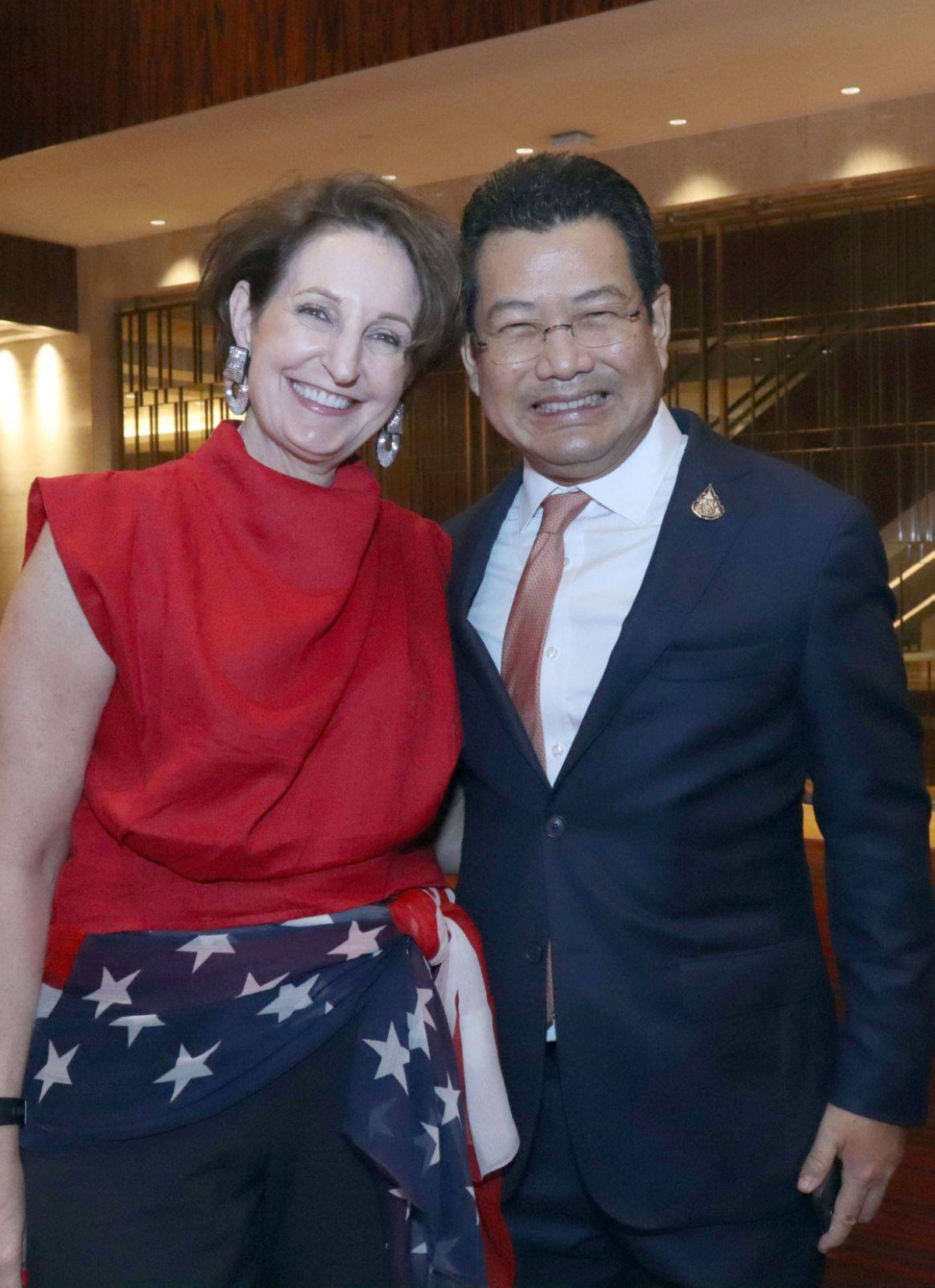US Ambassador Mary Kay Carlson and Thailand Ambassador Tull Traisorat