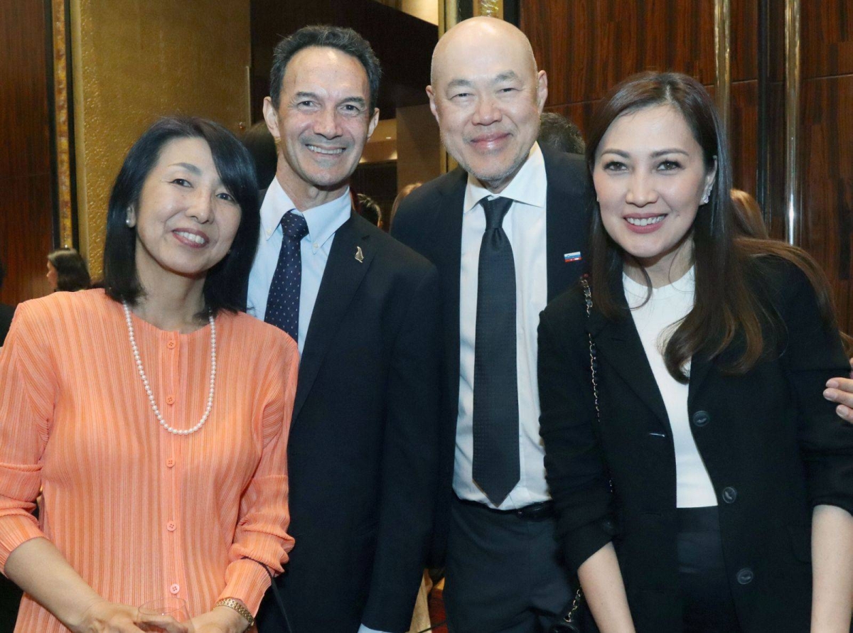 Riko and New Zealand Ambassador Peter Kell, Felix and Grace Ang