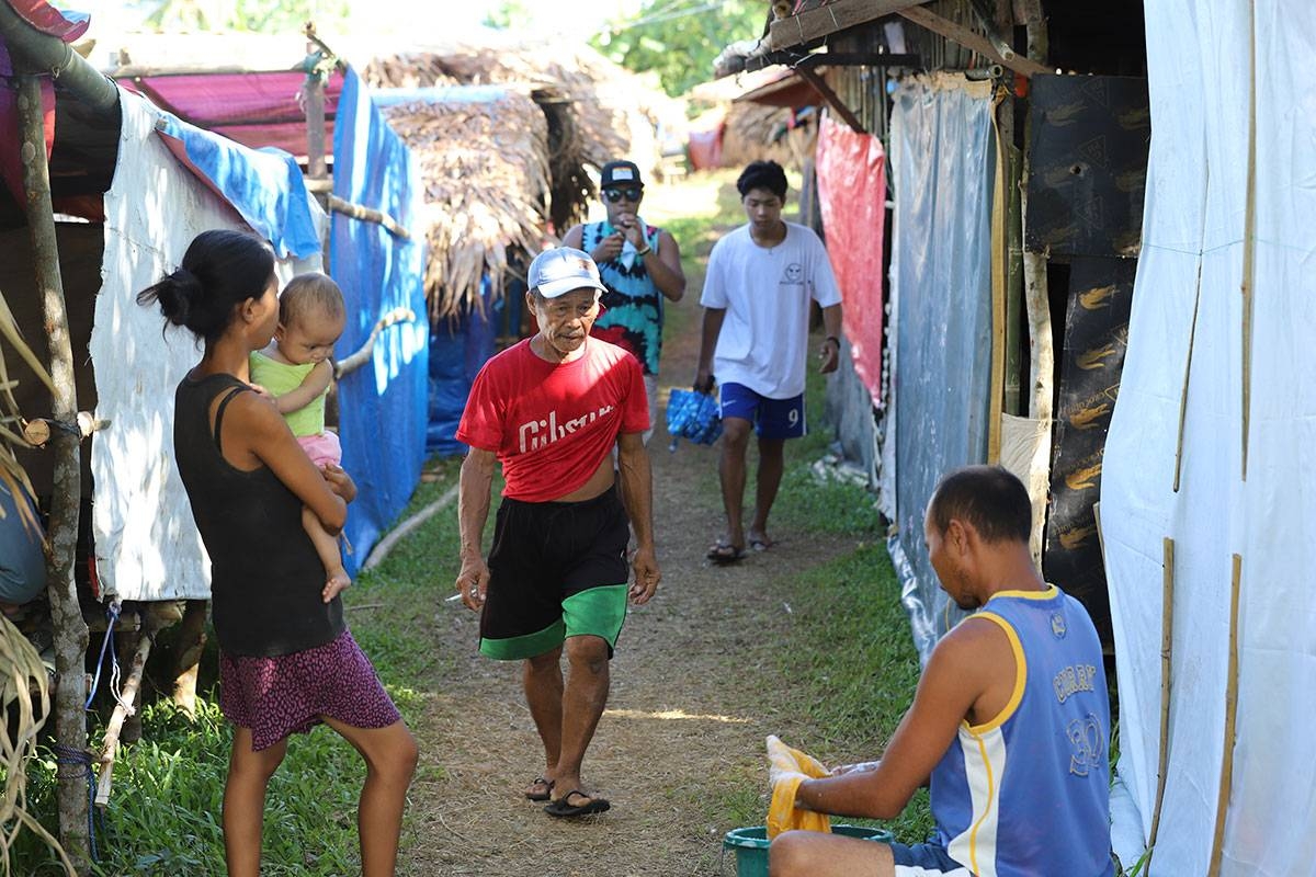 Evacuees opt to stay in shelters | The Manila Times - Vimarsana News
