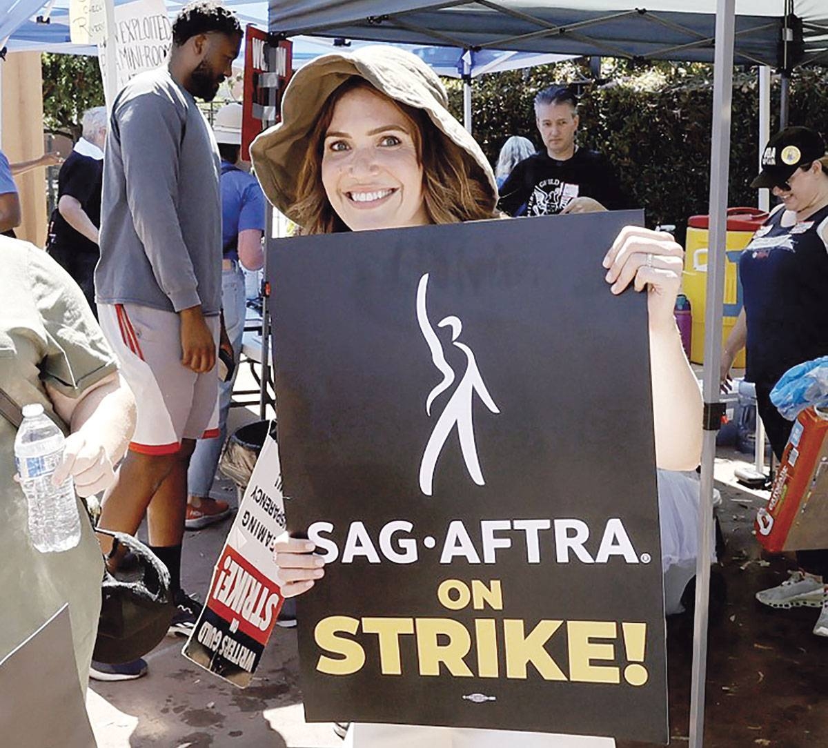 Hollywood shuts down as actors, writers unite - Vimarsana News