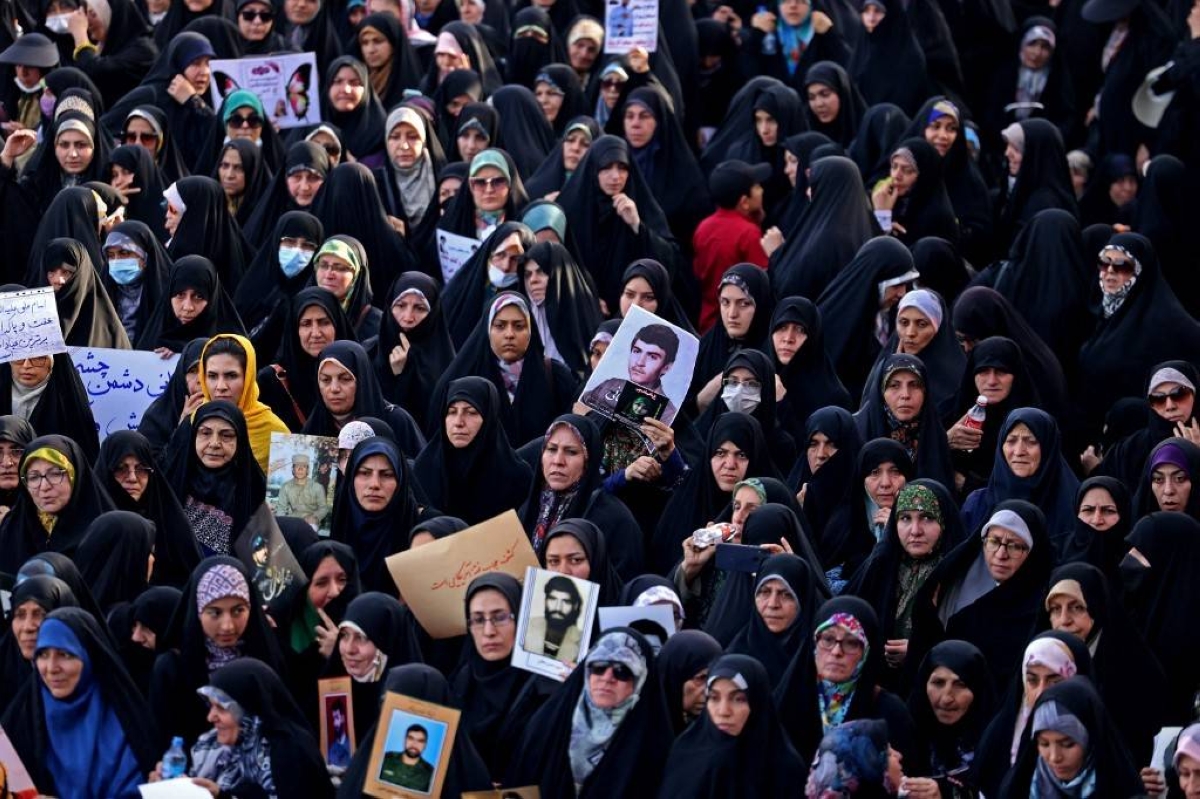 Iran relaunches police patrols vs veil violators | The Manila Times