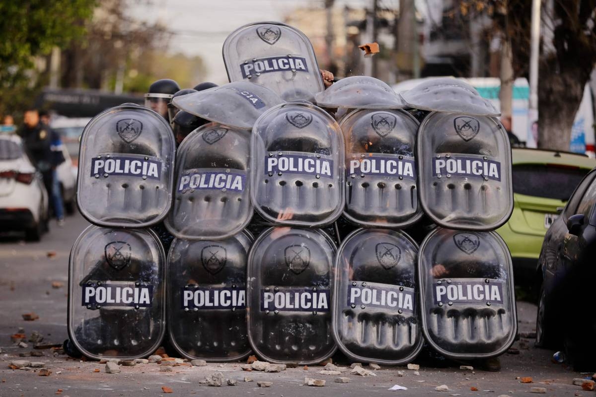 Deadly attack on schoolgirl shocks amid Argentina election campaign - Vimarsana News