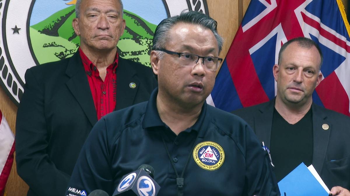 Maui's chief of emergency services resigns over sirens issue - Vimarsana News