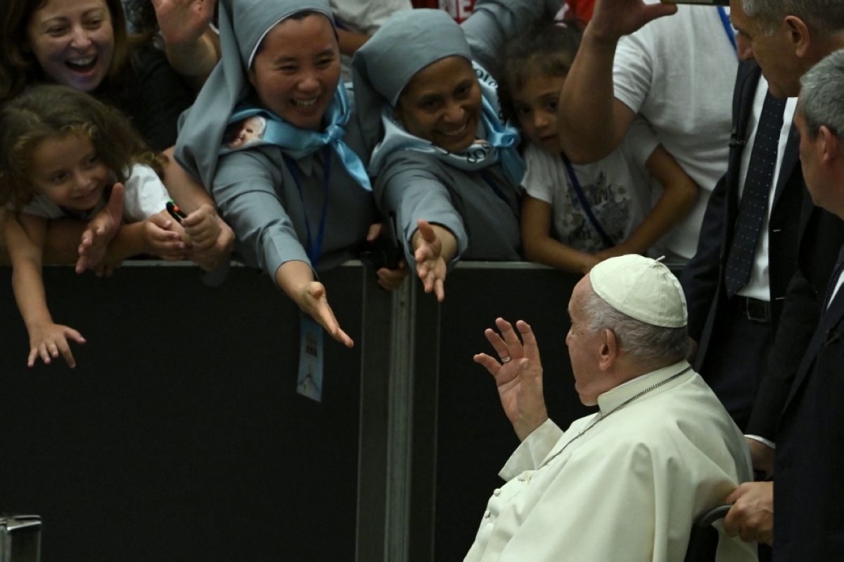 Pope warns vs social media perils | The Manila Times - Vimarsana News