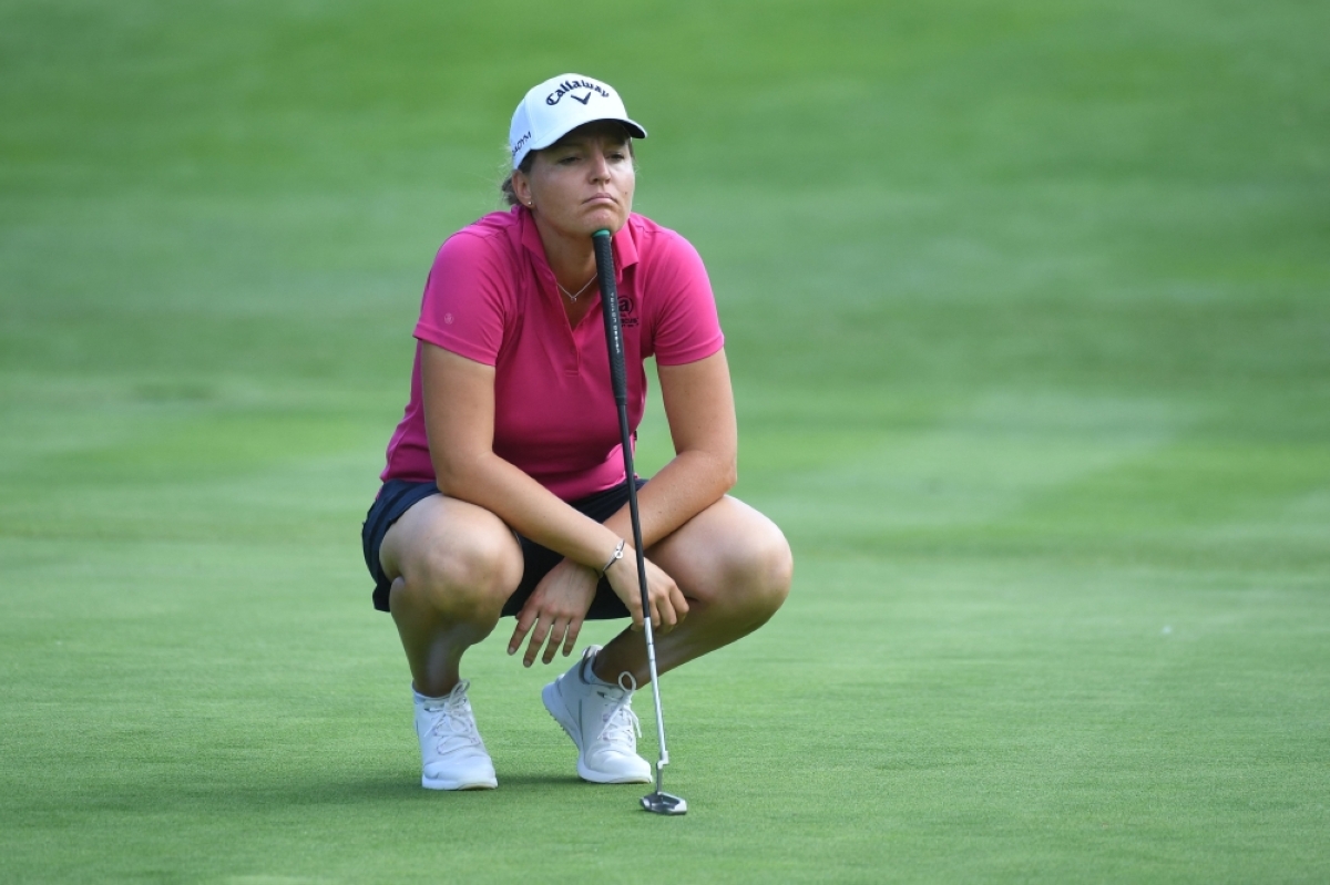 Photo of Delacour conserve la tête du LPGA Portland