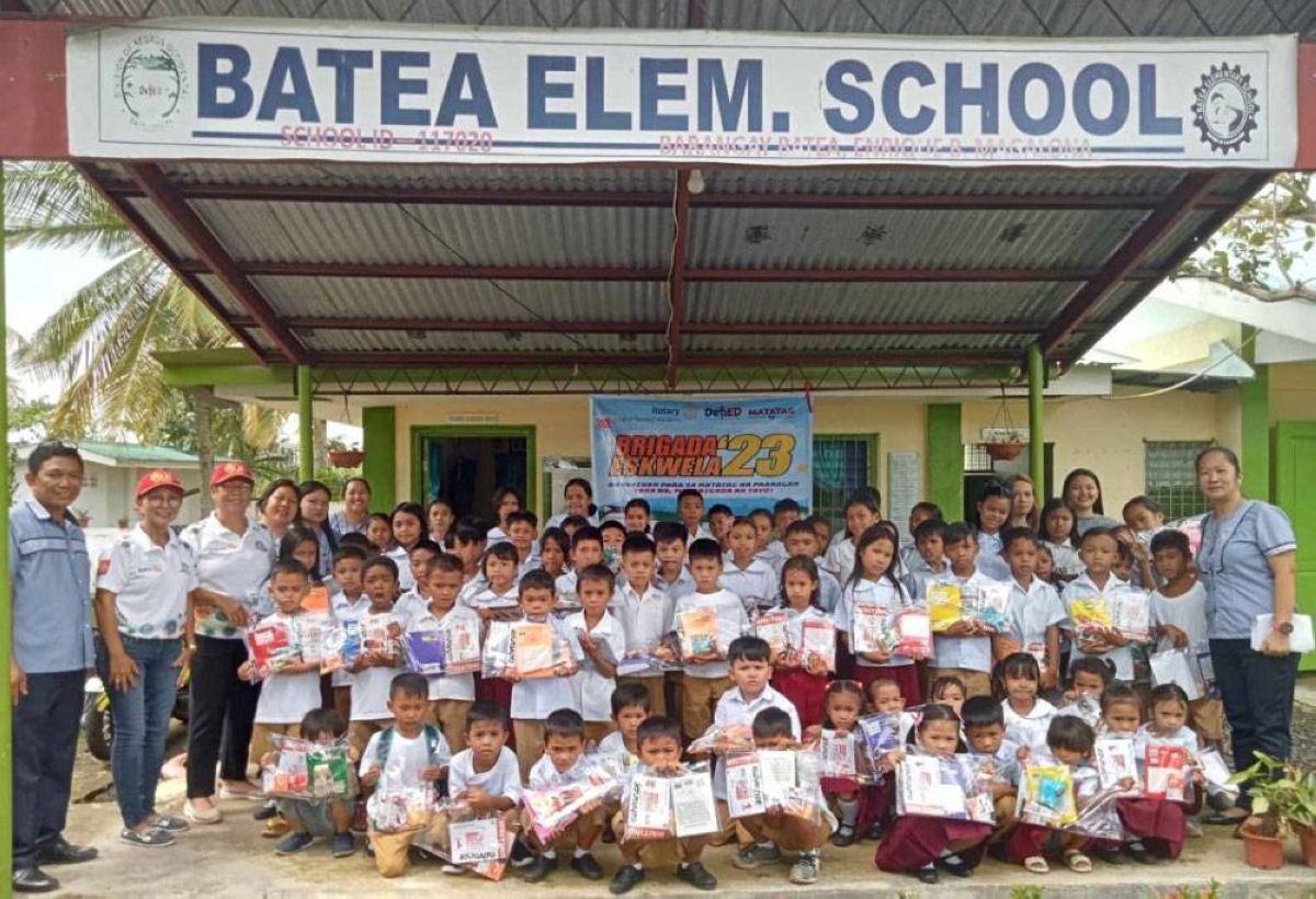 Rotary Marapara supports Brigada Eskwela 2023 - Vimarsana News