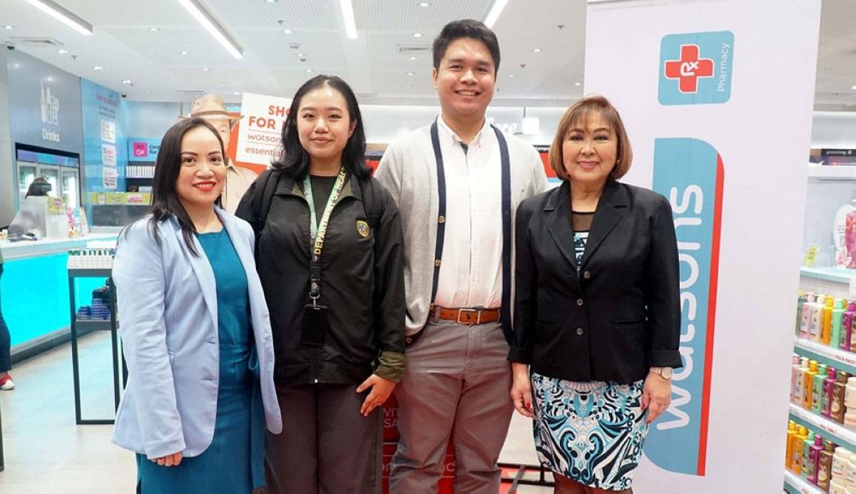 All for affordable medicine: GOBE Health Controller Blesie Espin, DoH representatives Amirah Natangcop and Constante Caluya 3rd, and Watsons’ Trading Health Consultant Belle Pesayco