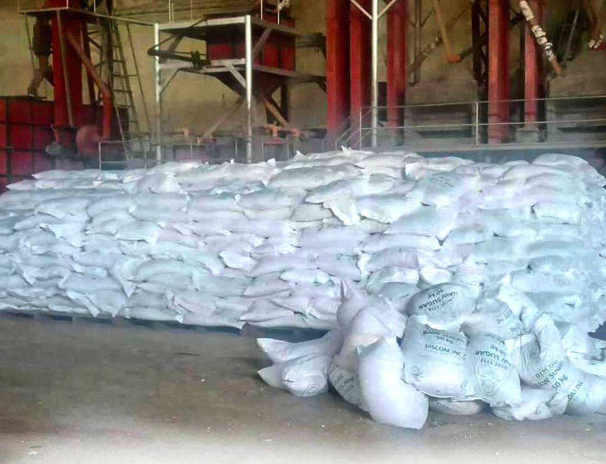 Police nab 2 suspects in sugar 'hijacking' | The Manila Times - Vimarsana News