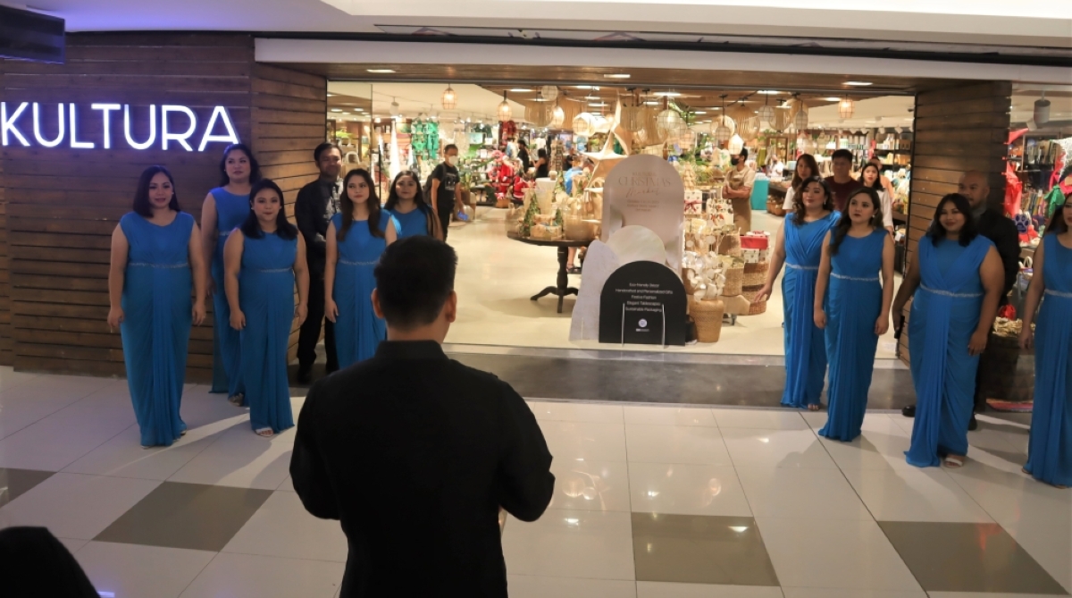 Kultura Christmas Market opens at SM Makati - Vimarsana News