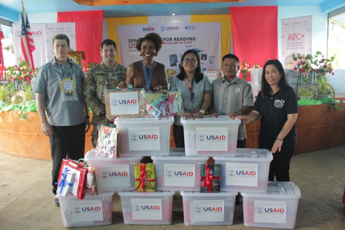 US donates P500K learning materials to Cagayan coastal town - Vimarsana News