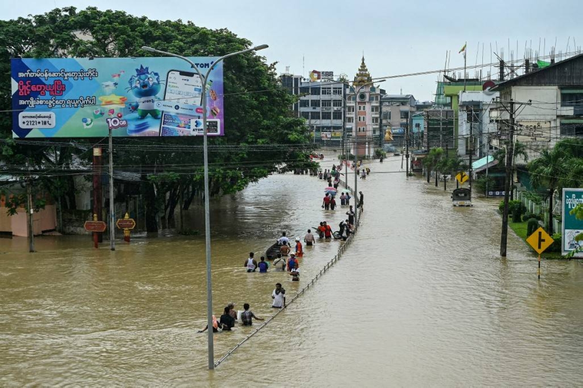 Record rains, floods displace 14,000 in Myanmar | The Manila Times