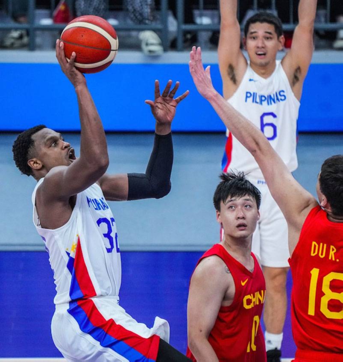 Gilas Pilipinas’ Justin Brownlee (left) CONTRIBUTED PHOTO