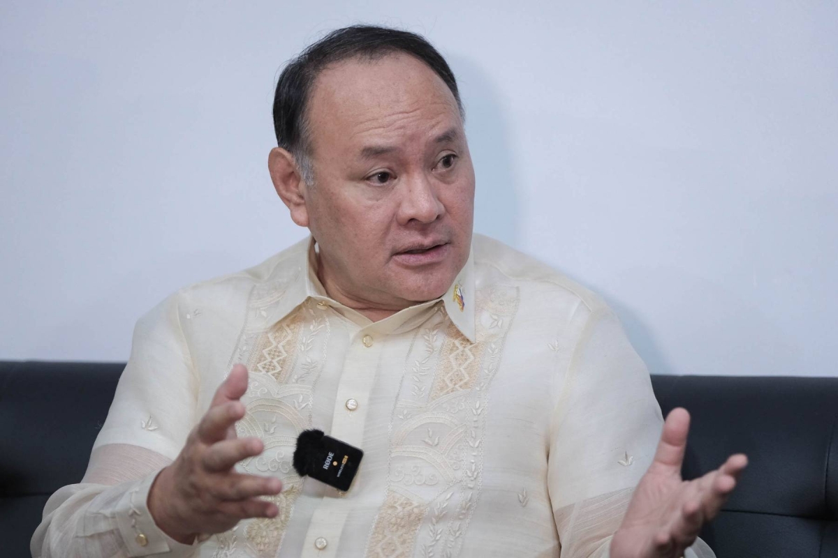 Defense chief: Internal security still priority - Vimarsana News