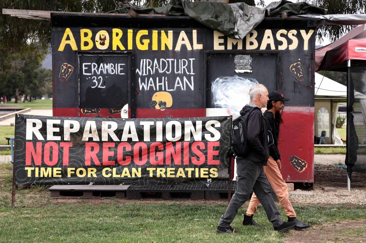 Less use of Aboriginal flag encouraged | The Manila Times - Vimarsana News