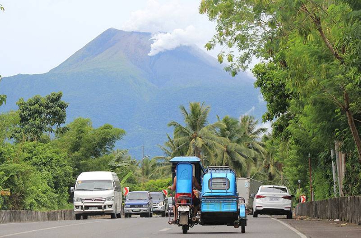 Phivolcs may raise Bulusan's alert status | The Manila Times - Vimarsana News