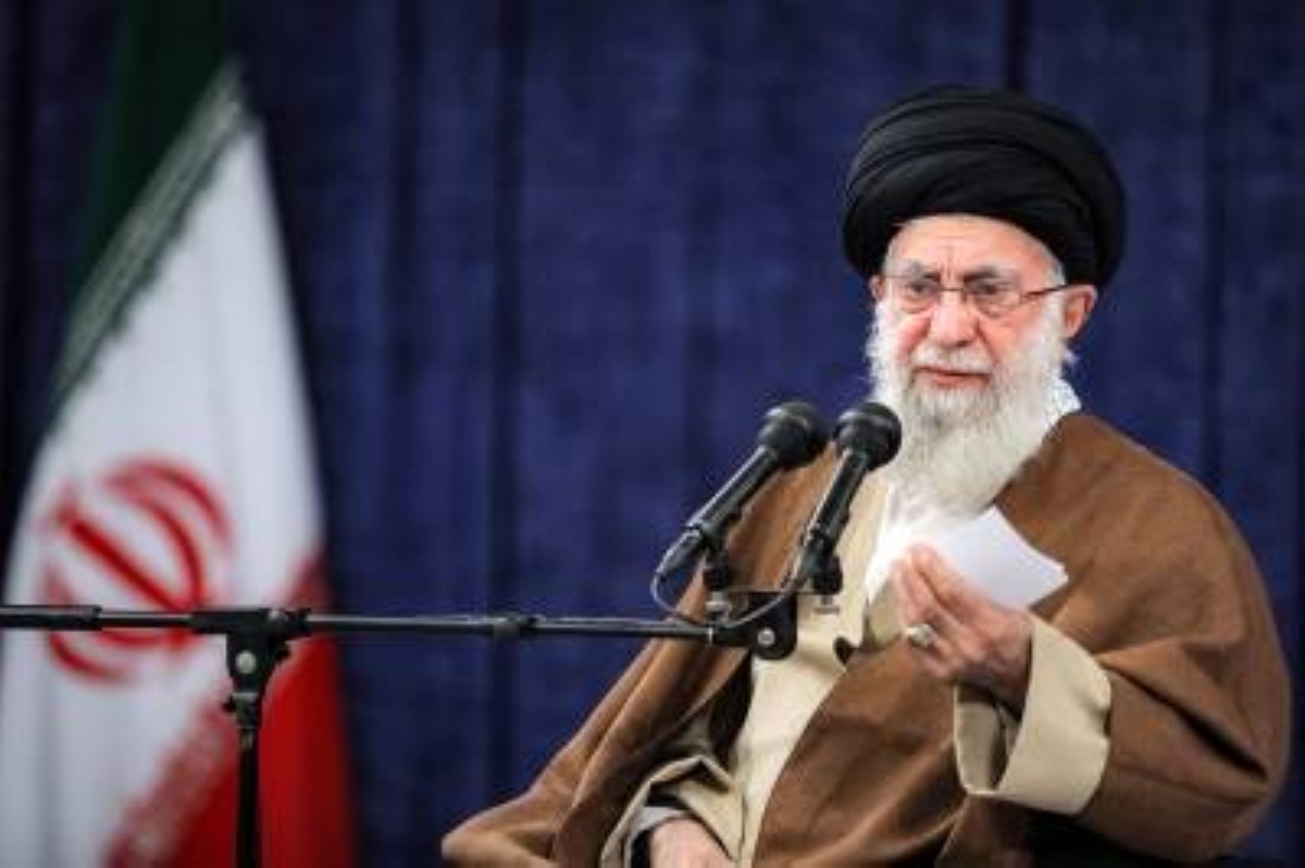 Iran court orders US to pay damages for 1980 hostage rescue bid - Vimarsana News