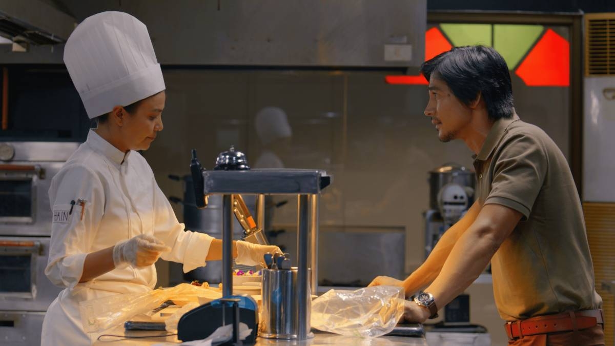 Alessandra de Rossi and Piolo Pascual in ‘Replacing Chef Chico.’ NETFLIX PHOTO