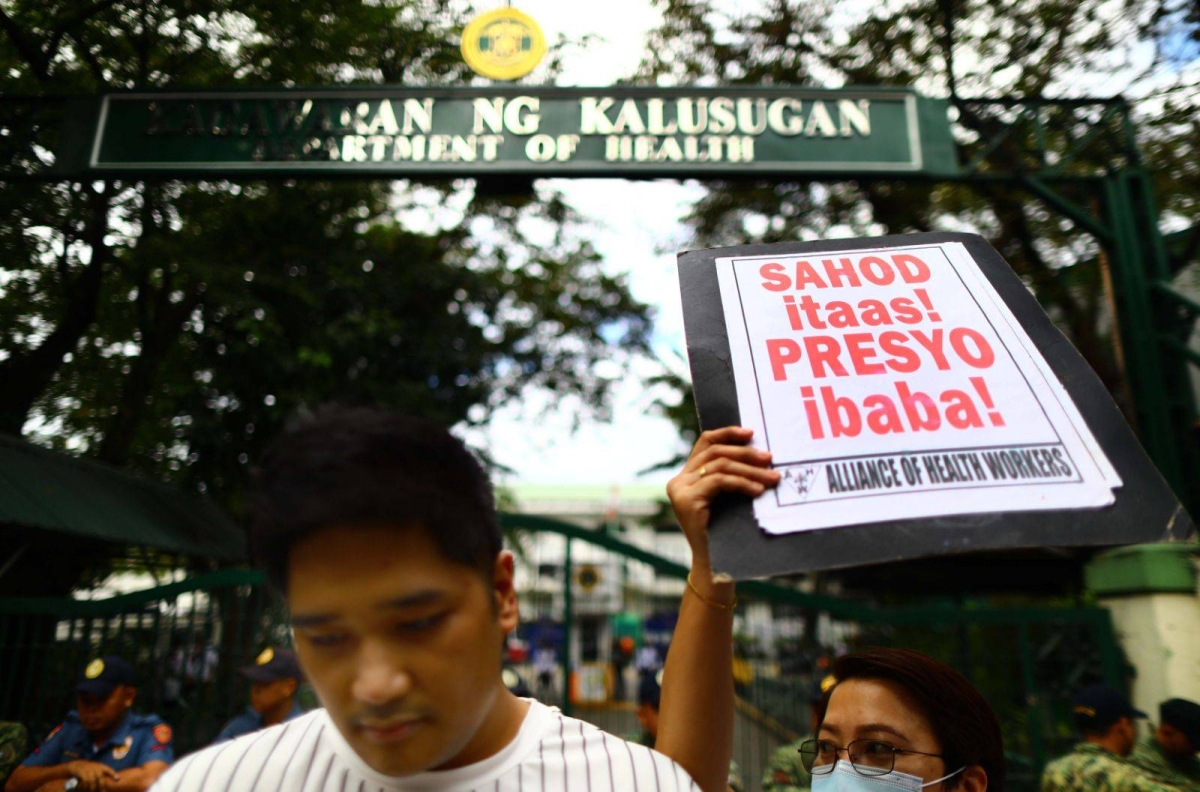 Health workers seek emergency allowance | The Manila Times