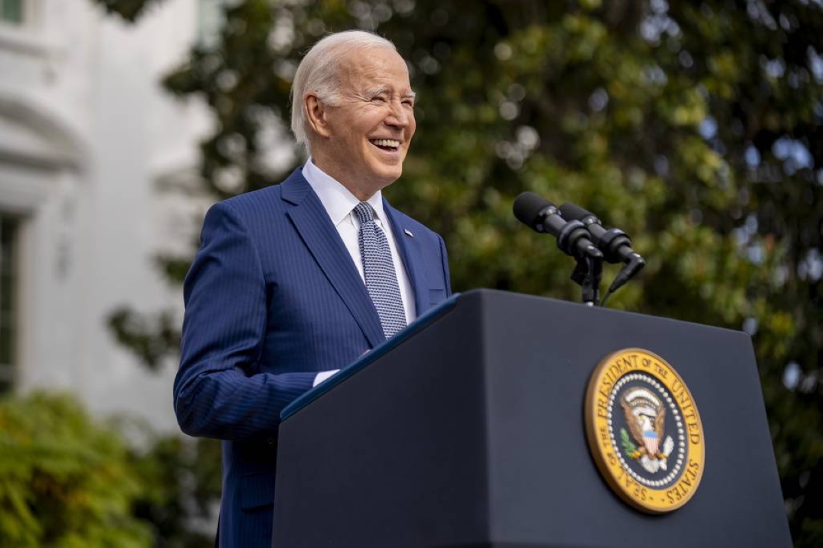 Biden celebrates 81st birthday with jokes | The Manila Times - Vimarsana News