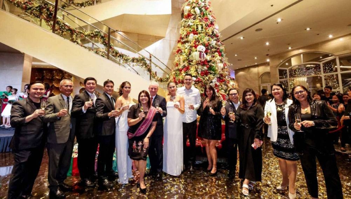 Marriott celebrates holiday season with 'Paskonstelasyon' - Vimarsana News