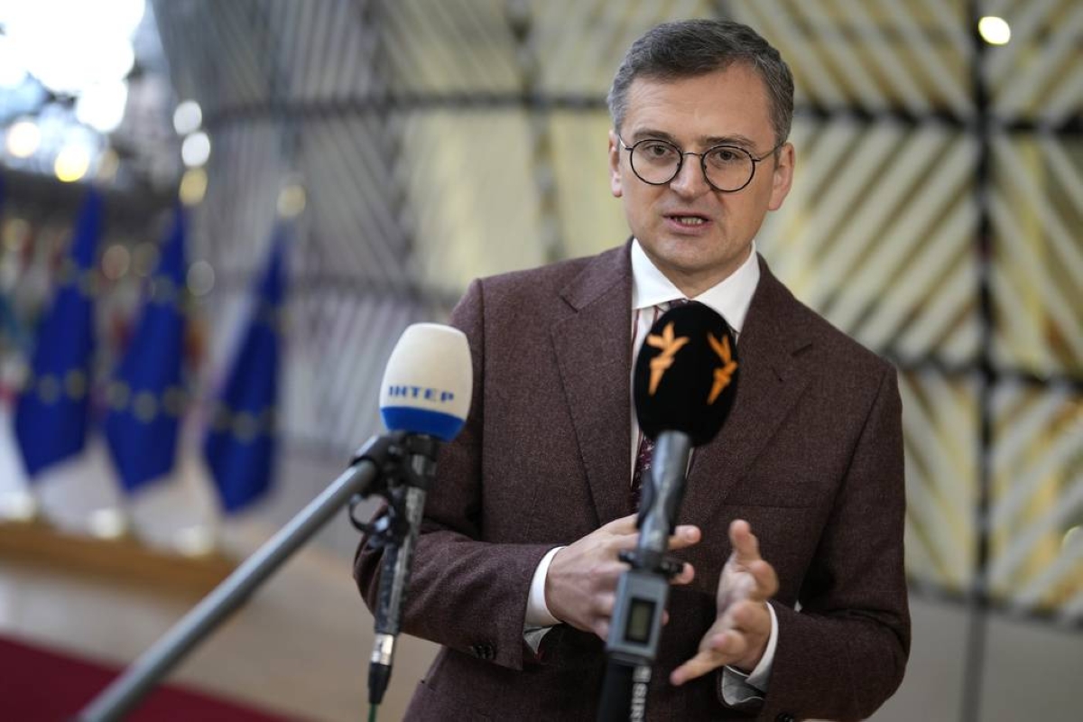 Ukraine warns of 'devastating consequences' if EU split on membership bid - Vimarsana News