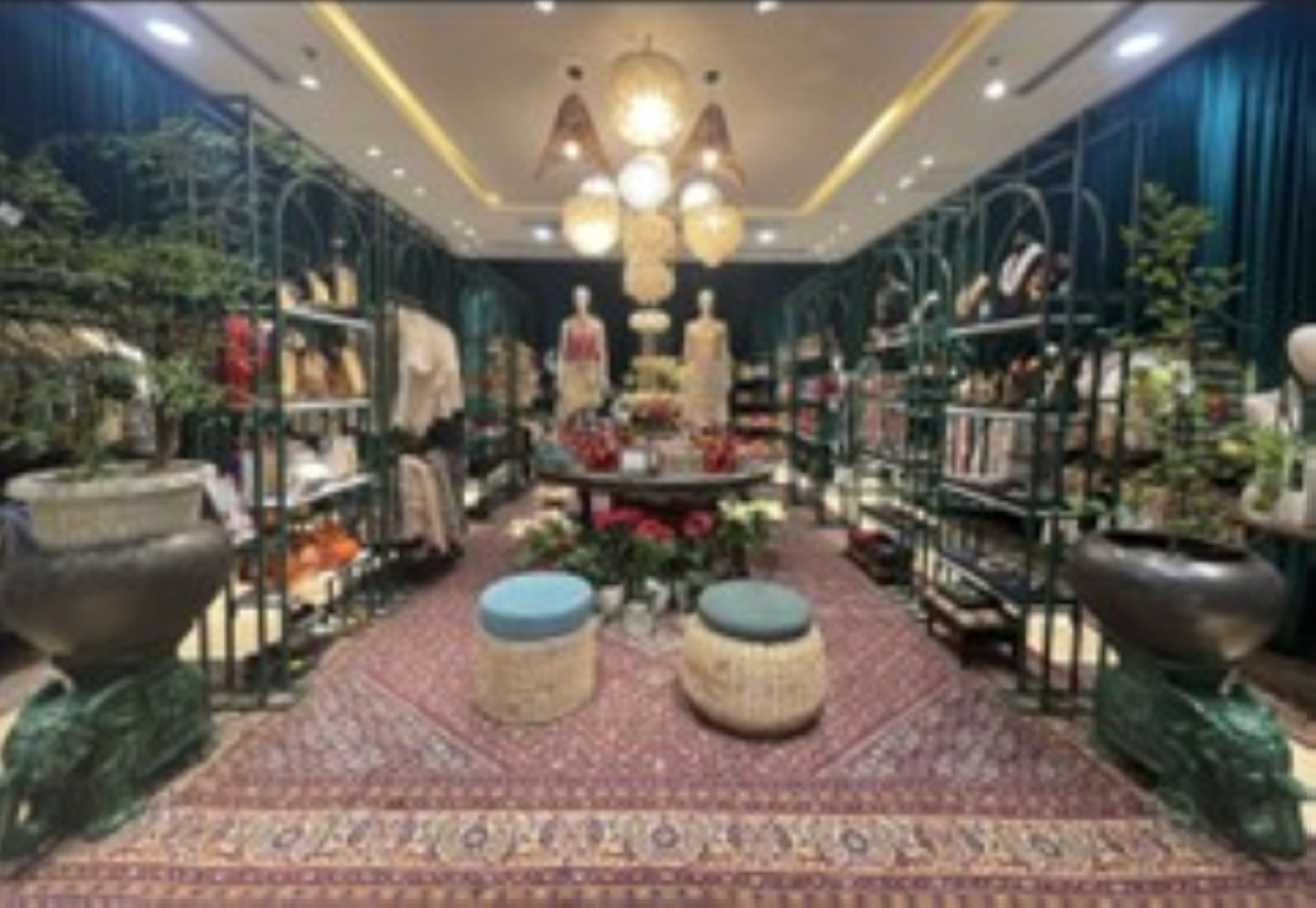 SM Aura curates #LoveLocal fashion pop-up | The Manila Times - Vimarsana News