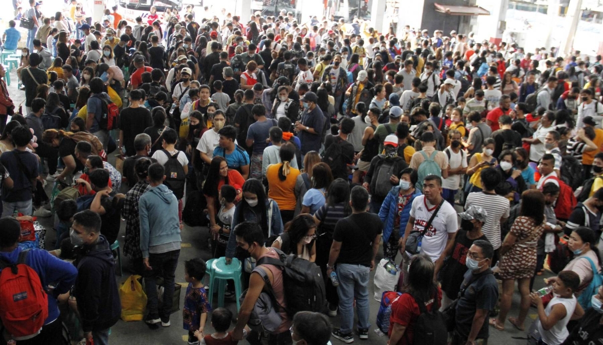 Filipinos still lacking financial preparedness - Vimarsana News