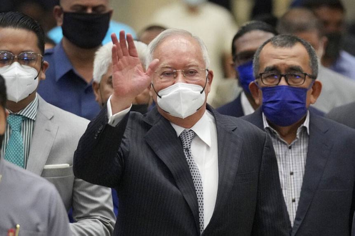 Ex-Prime Minister Najib's sentence cut by half - Vimarsana News