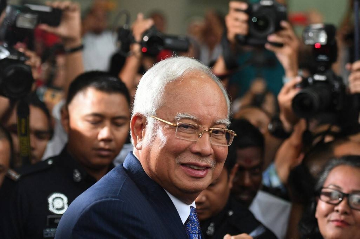 Malaysia's ex-PM Najib eyes full royal pardon anew after jail term halved - Vimarsana News