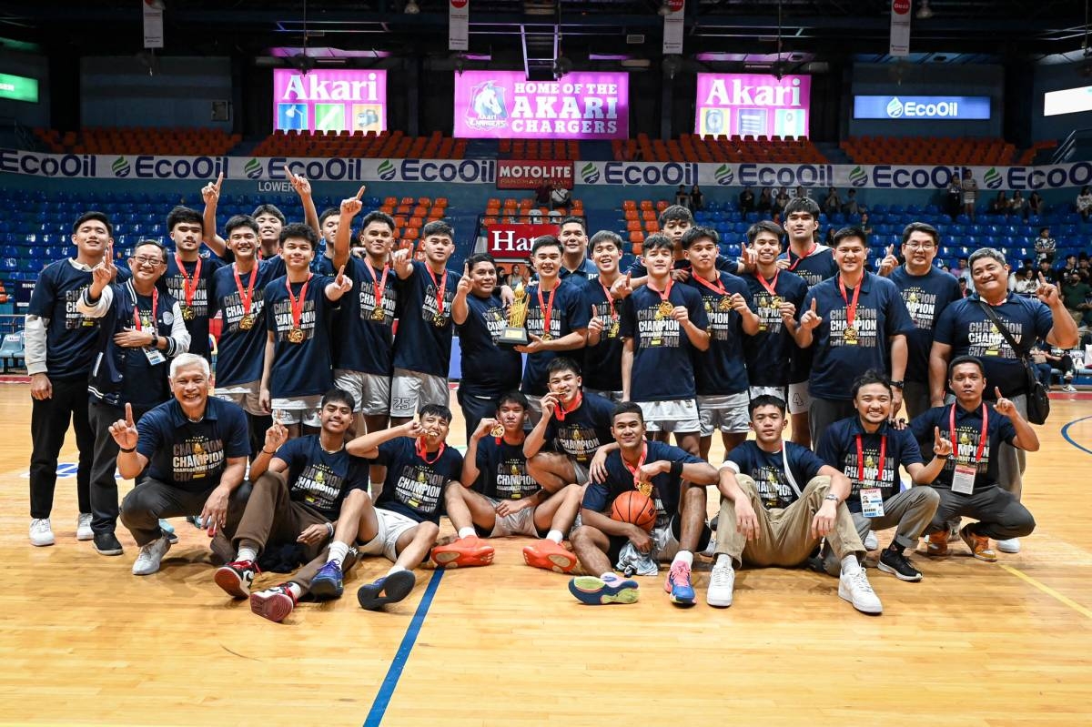Baby Falcons tame Bullpups, wrests first UAAP boys basketball title in ...