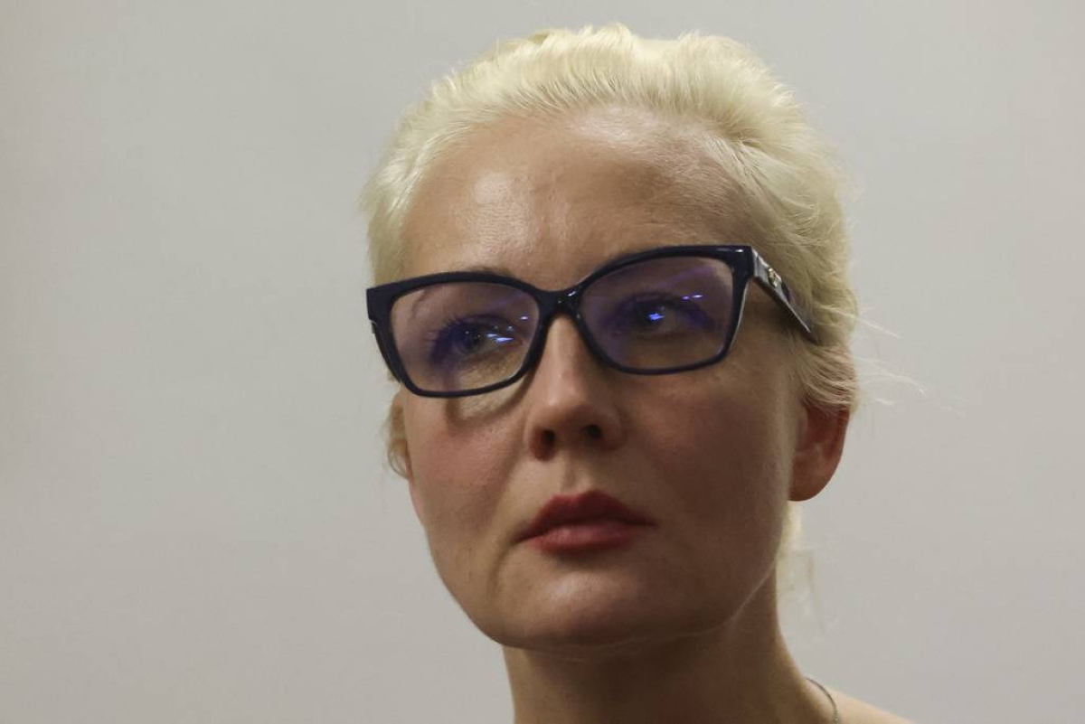 Navalny's widow vows to continue fight vs Kremlin - Vimarsana News