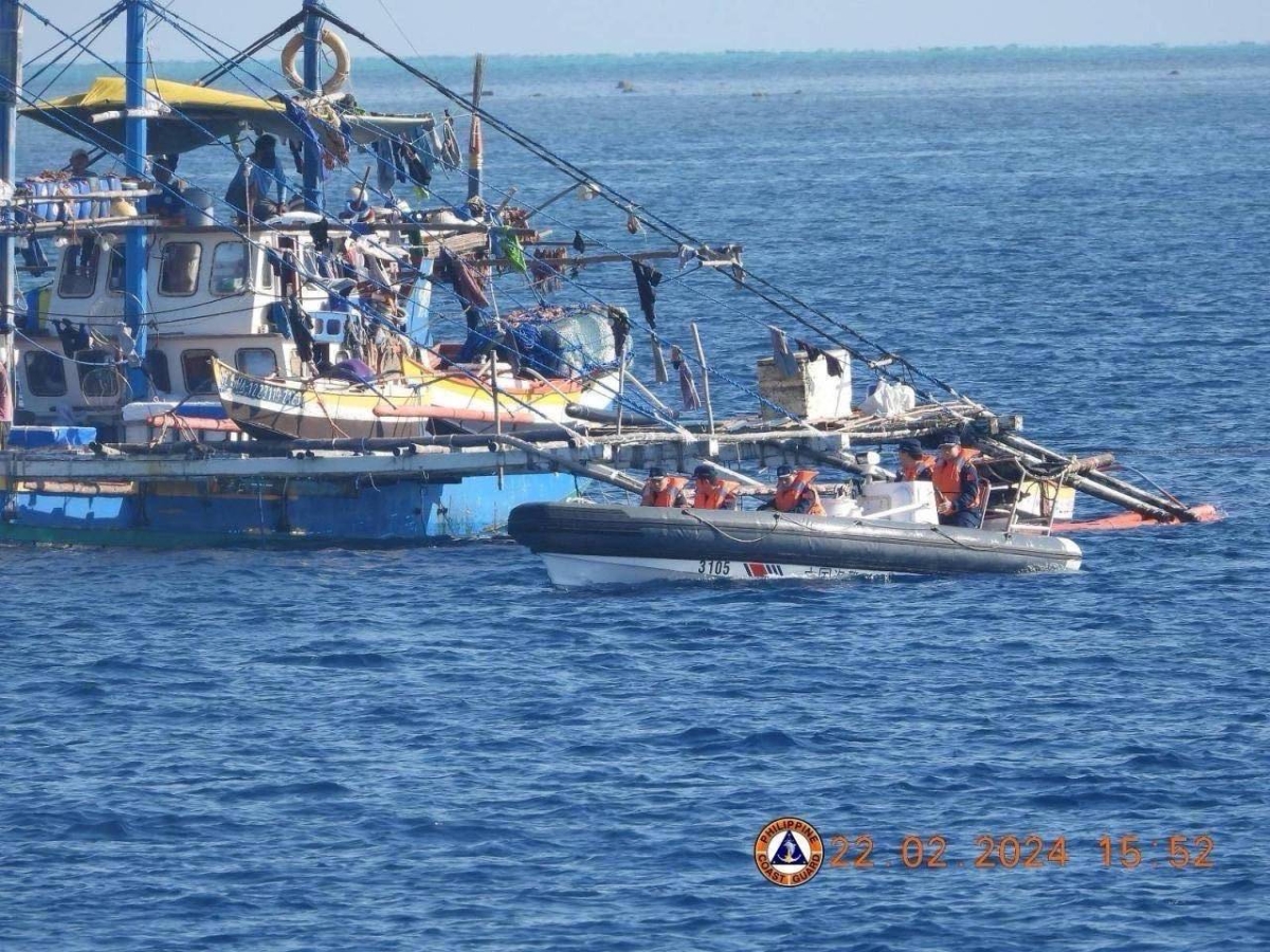 PH accuses China of attempting to block another vessel - Vimarsana News