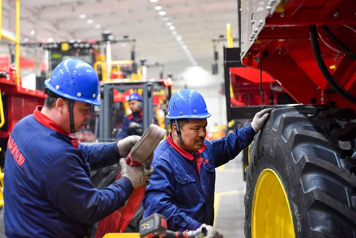 China’s industrial output zooms in Jan-Feb