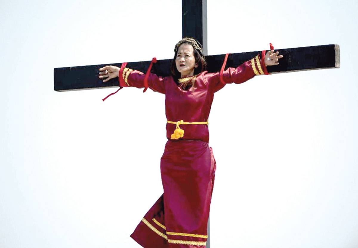 A Filipino woman this time pretending to be the Messiah. AFP PHOTO