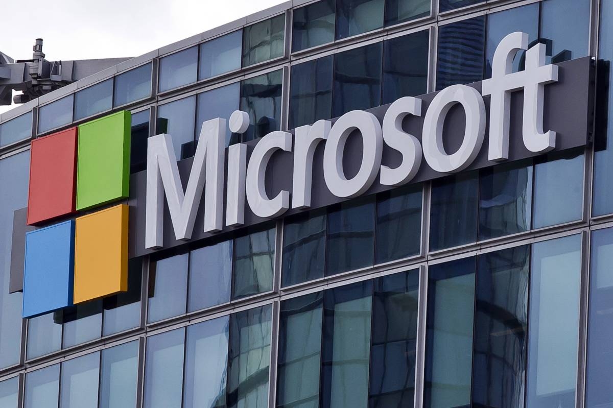 Microsoft blasted for shoddy security
