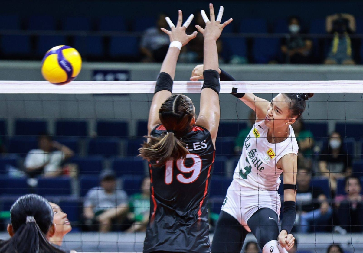 canino-less la salle outlasts ue, seizes 7th straight win