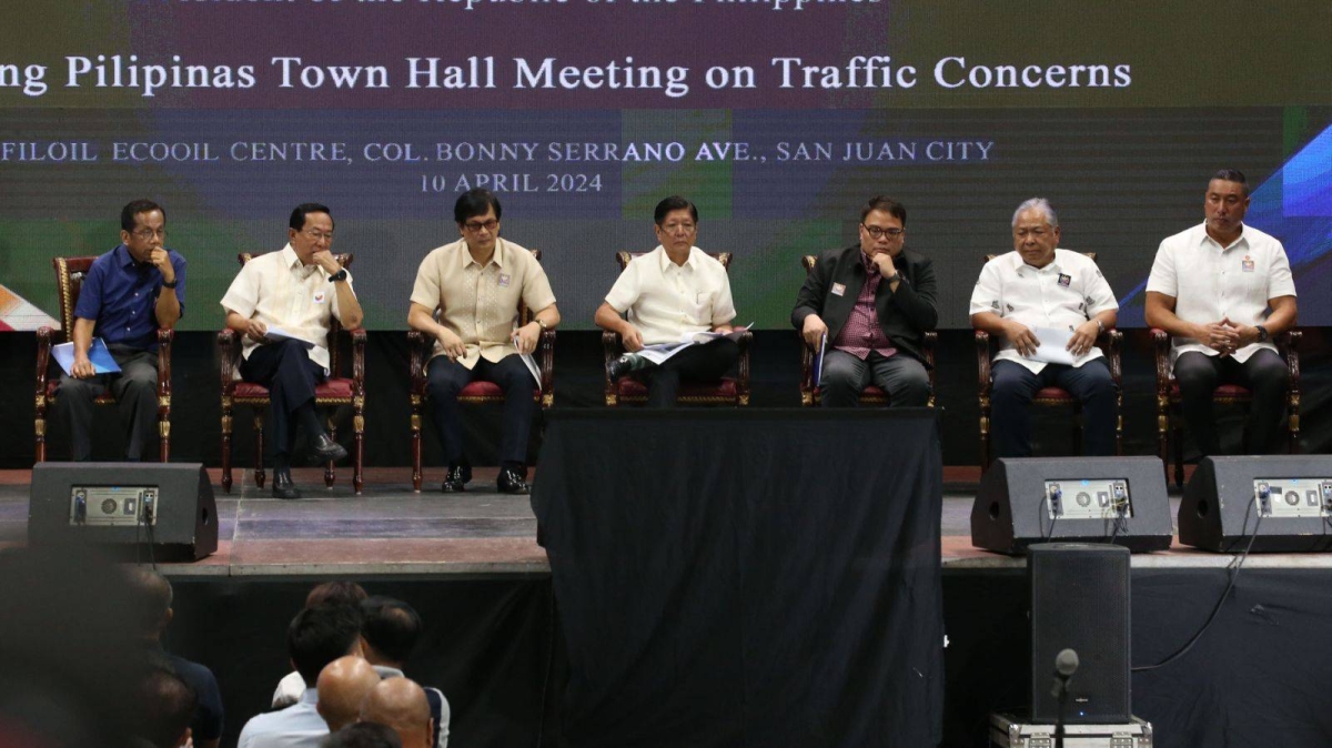 President Ferdinand Marcos Jr. talks at the Bagong Pilipinas Town Hall Meeting in San Juan City on Wednesday, April 10, 2024. With him were Socioeconomic Planning Secretary Arsenio Balisacan, Public Works Secretary Manuel Bonoan, Local Government Secretary Benjamin Abalos, Jr., Metropolitan Manila Development Authority Chairman Romando Artes, Transportation Secretary Jaime Bautista and San Juan City Mayor Francis Zamora. PHOTOS BY RENE H. DILAN